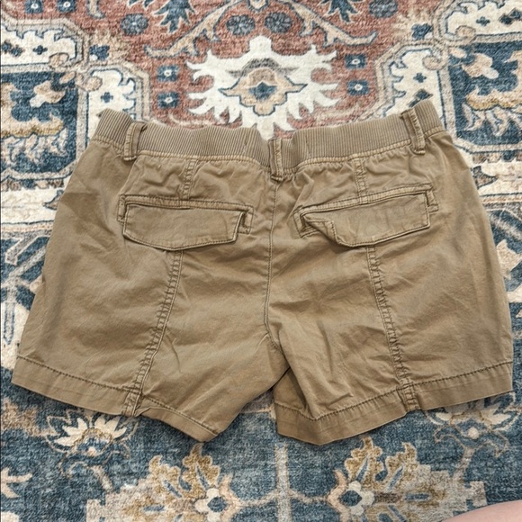 Tan Cargo Shorts Utility Style - Picture 7 of 9